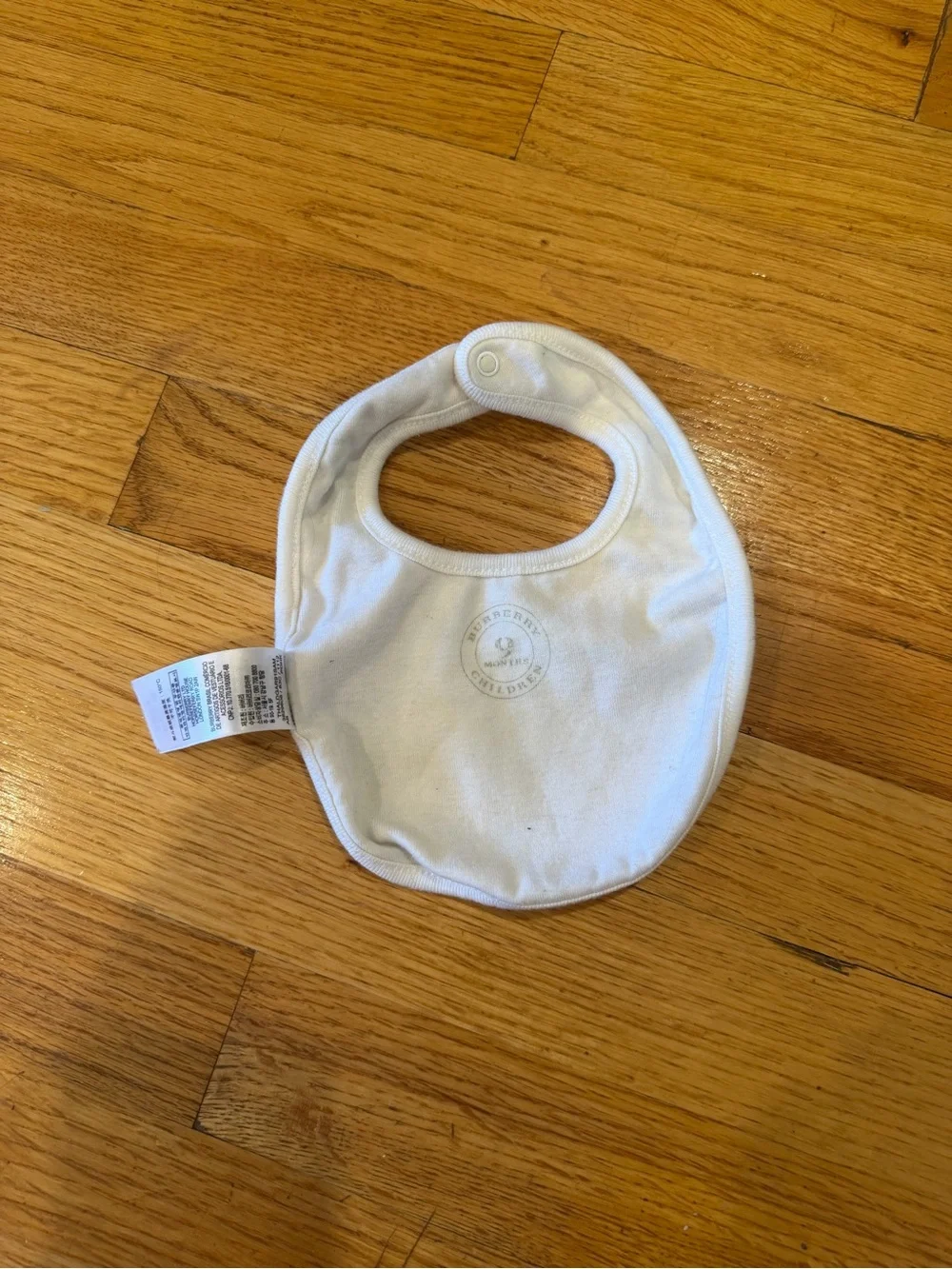 Burberry Children White Cotton baby bib - Classic Logo 9 months